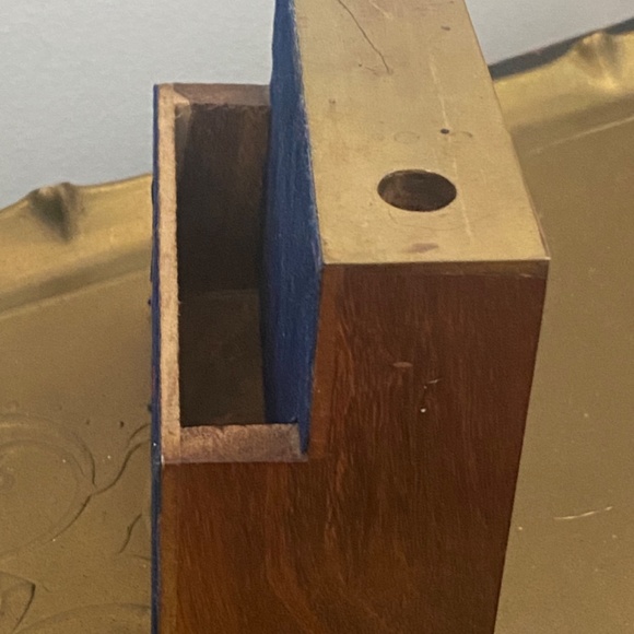 Indian artwork, wood & brass,  pen & notepad holder - Picture 11 of 15